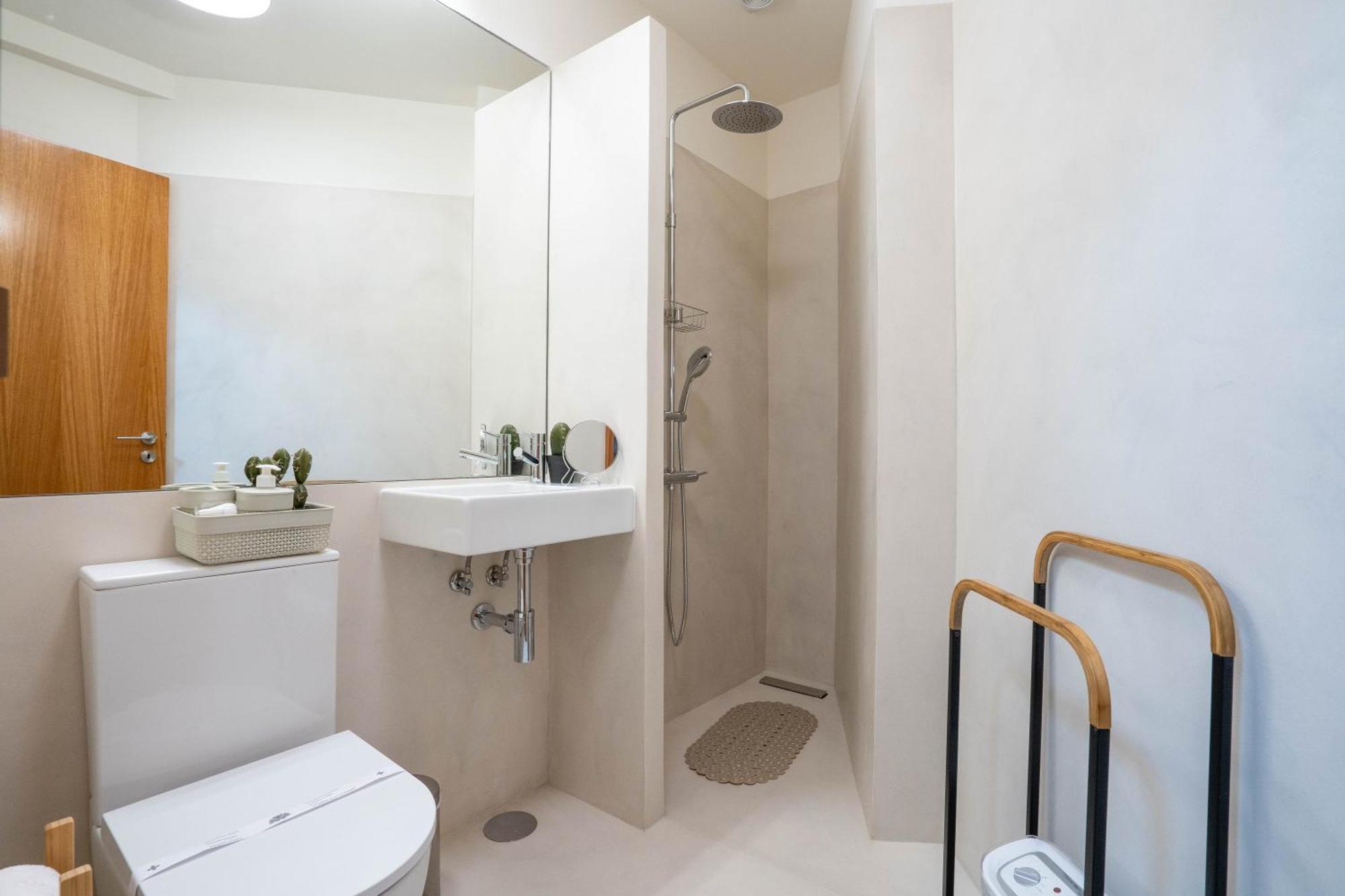 Appartamento Sublime Downtown Retreat By Elsa OOporto Esterno foto