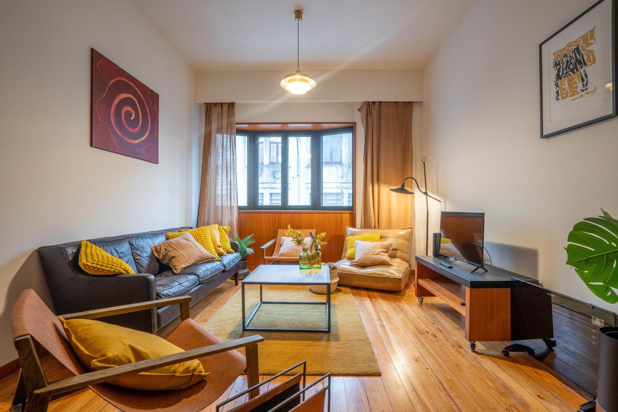 Appartamento Sublime Downtown Retreat By Elsa OOporto Esterno foto