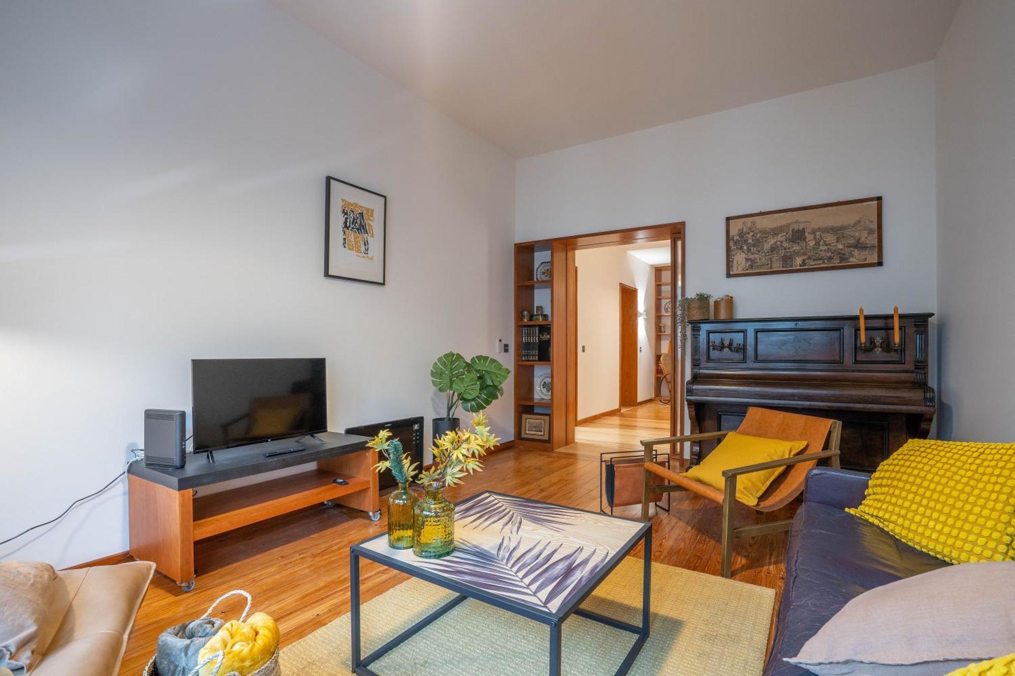 Appartamento Sublime Downtown Retreat By Elsa OOporto Esterno foto