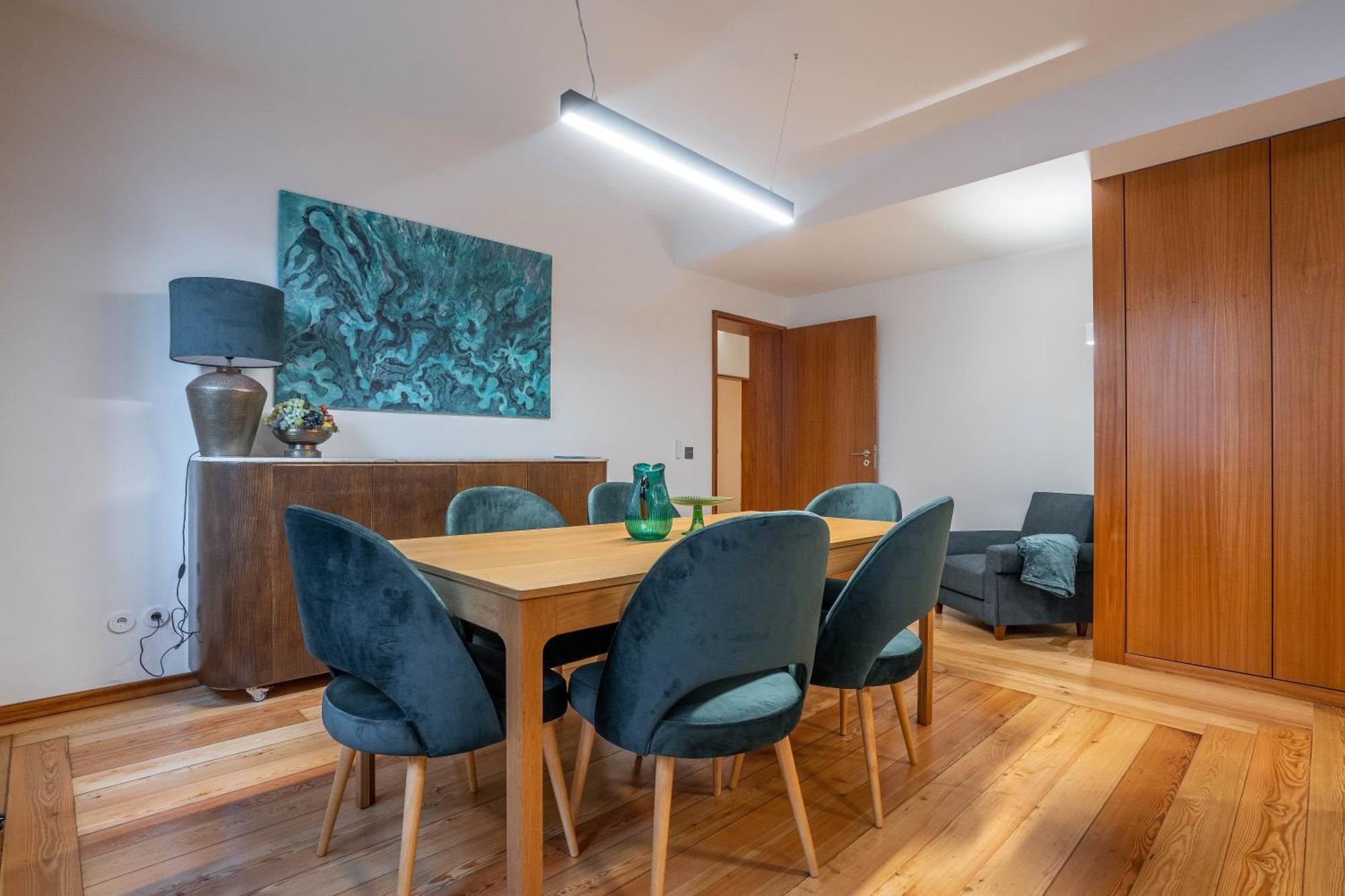 Appartamento Sublime Downtown Retreat By Elsa OOporto Esterno foto