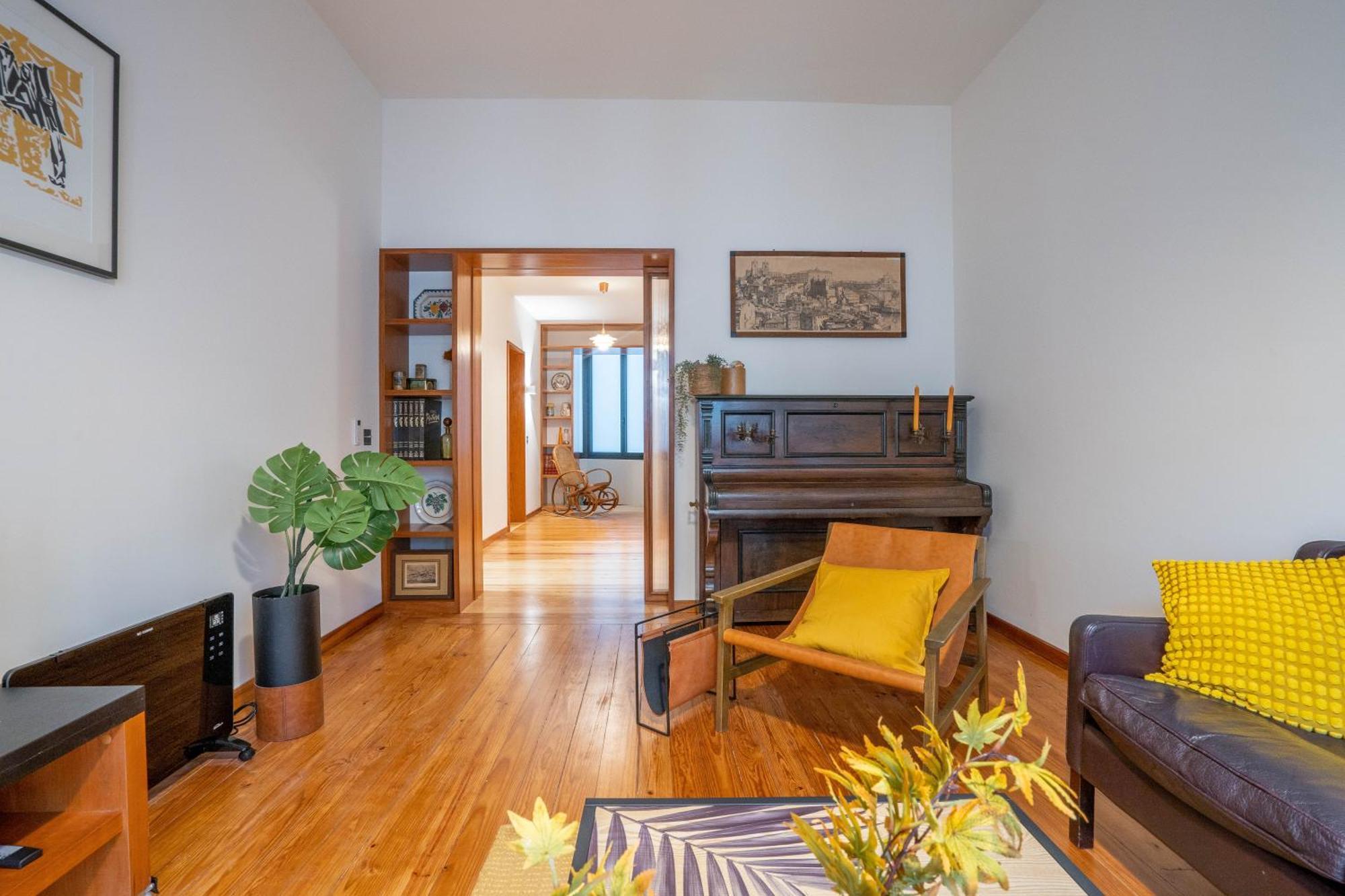 Appartamento Sublime Downtown Retreat By Elsa OOporto Esterno foto