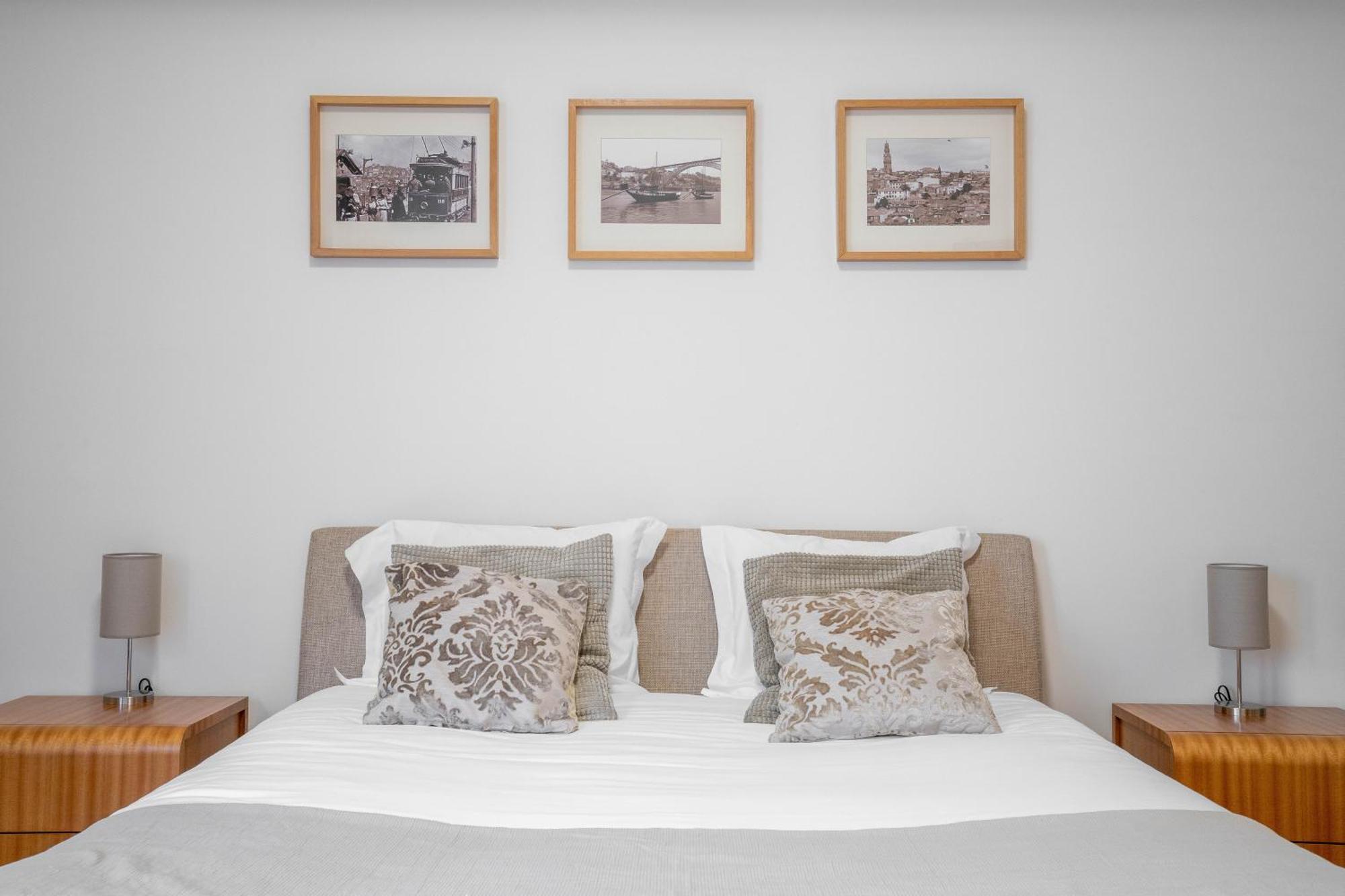 Appartamento Sublime Downtown Retreat By Elsa OOporto Esterno foto