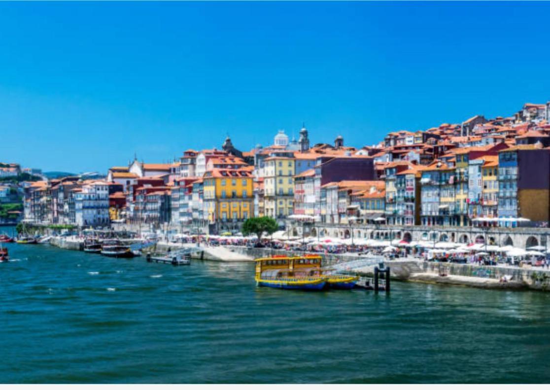 Appartamento Sublime Downtown Retreat By Elsa OOporto Esterno foto